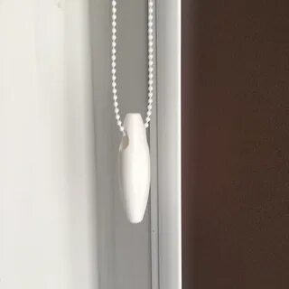 Крючок для рулонных штор