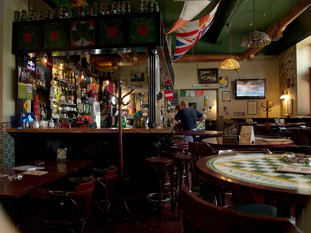 Харатс южно-сахалинск бар. Ирландский паб harat's pub, петропавловск-камчатский. Ирландский паб харатс челябинск. Harats pub москва арбат. Ирландский паб harat's.