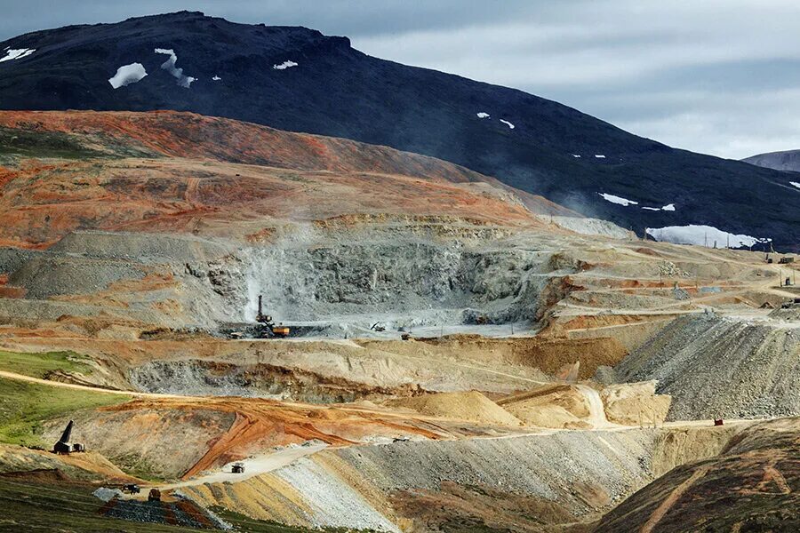 Майское месторождение золота чукотка. Рудник валунистый чукотский автономный округ. Месторождение майское полиметалл. Майское месторождение золота чукотка. Что добывают на чукотке.