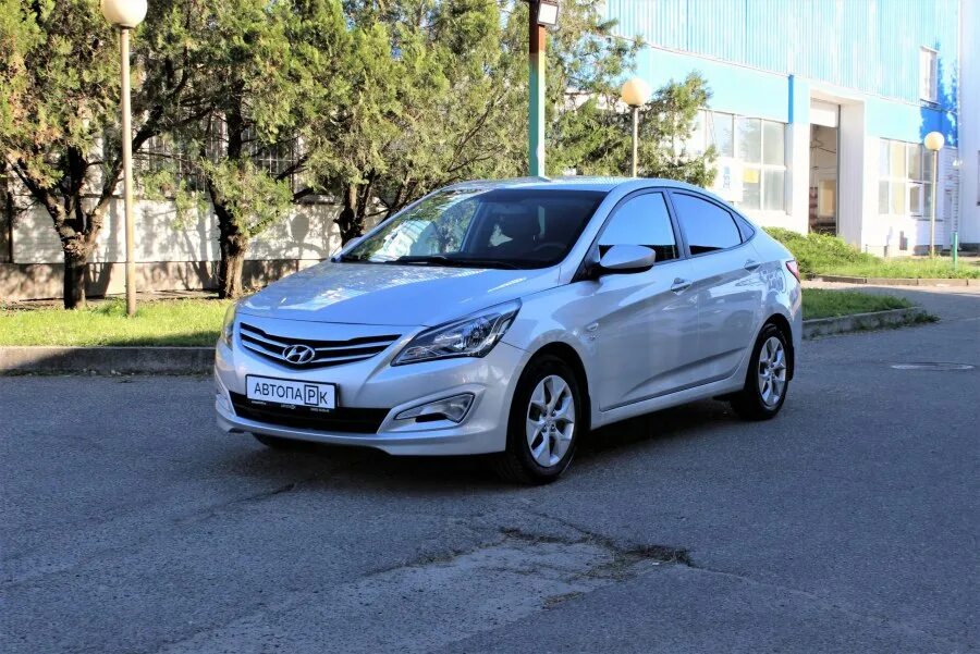 Solaris 2015 1.4. Хендай солярис 2015. hyundai solaris 2015 серебристый. hyundai solaris 2015 серебро. хендай солярис 2015 седан серебристый.