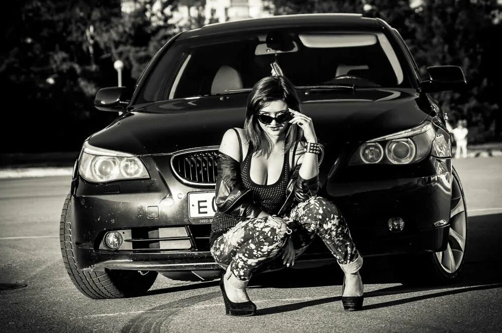 Крутые девчонки картинки. Песня девчонка хулигана. Фильм полюбила хулигана. Песня девчонка хулигана. Полюбила хулигана.