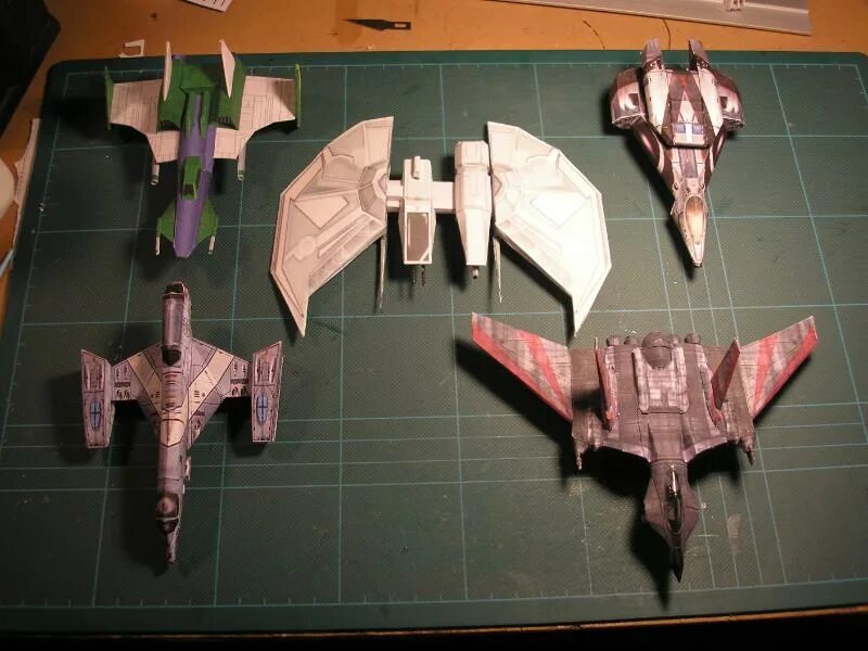 Paper command. Spaceship papercraft. wing commander модель из бумаги. papercraft style spaceship. spaceship papercraft model (freebie).