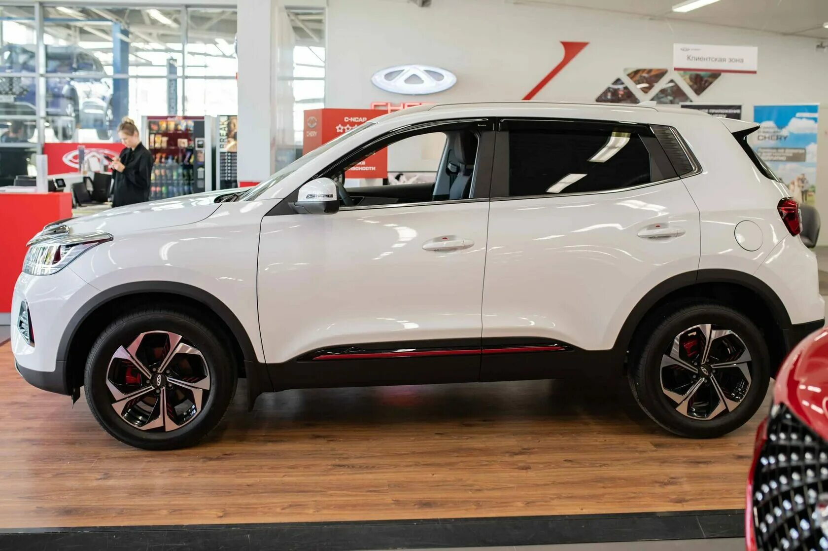 Чери тигго 4 про макс 2023 цена. Tiggo 4 Pro. Черри Тигго 4 про белая. Chery Tiggo 4 Pro 2023. Chery Tiggo 4 Pro Style.