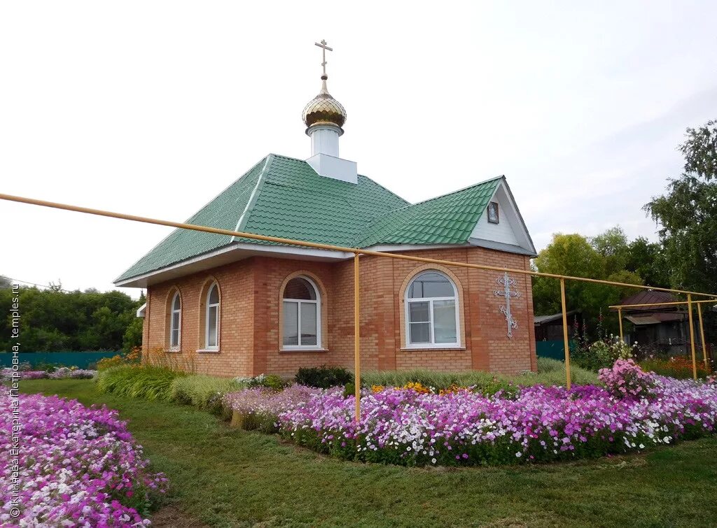 Погода в благодаровке одесского. Благодаровка Самарская область Борский район. Борский район Самарской области храм. Деревня Благодаровка Самарская область Борский район. С Благодаровка Борского района Самарской области.