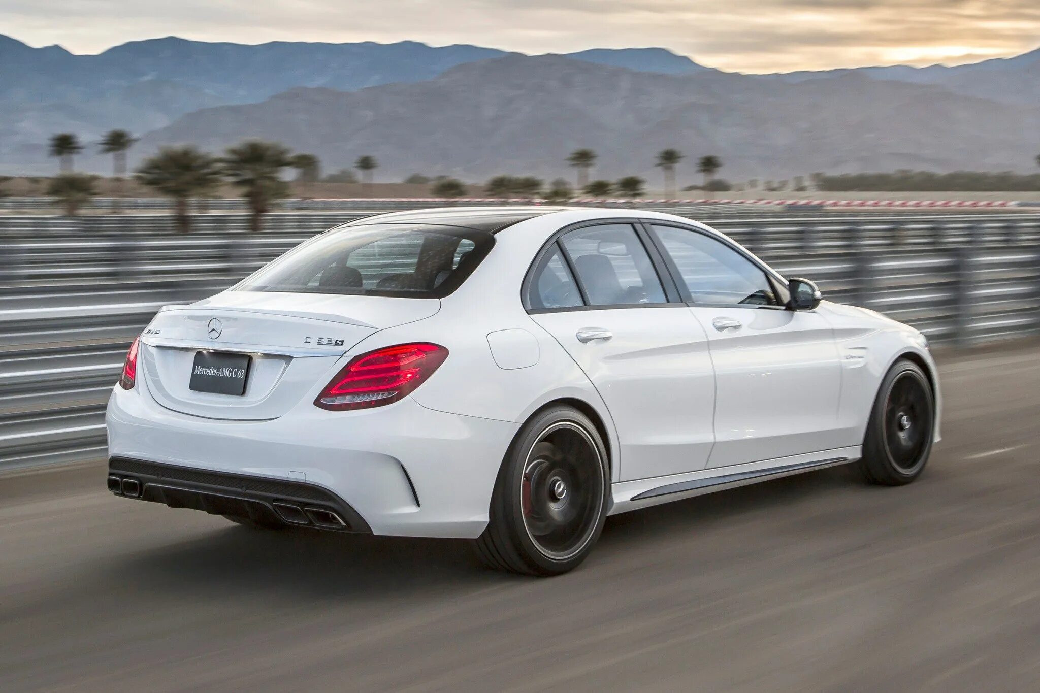 C class field. Mercedes c class amg 2016. mercedes benz c class amg 2016. mercedes c63 2016. мерседес c class 2016.