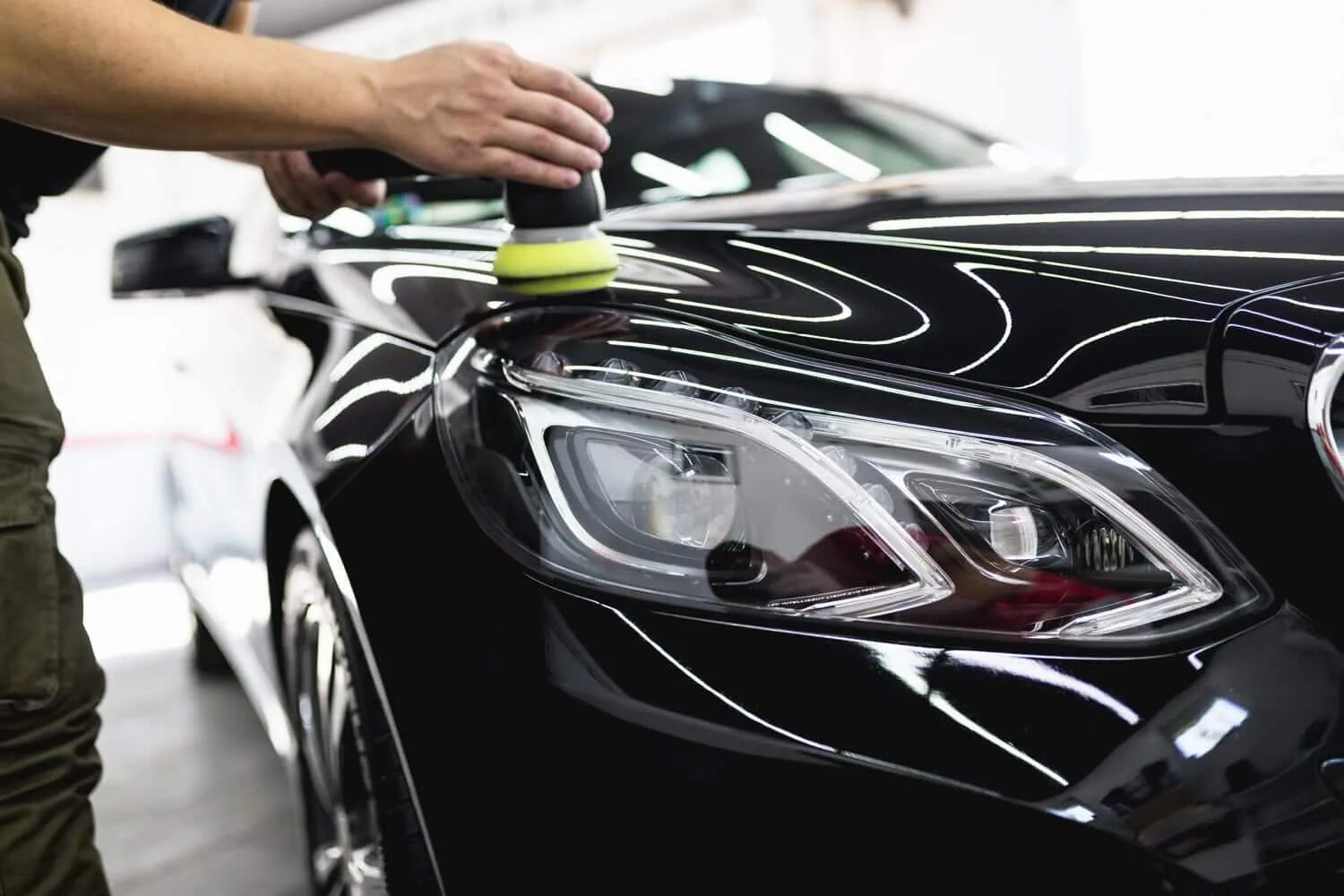 Полировка пермь. Mercedes-benz детейлинг. детейлинг солярис 1. детейлинг полировка. детейлинг кузова автомобиля.