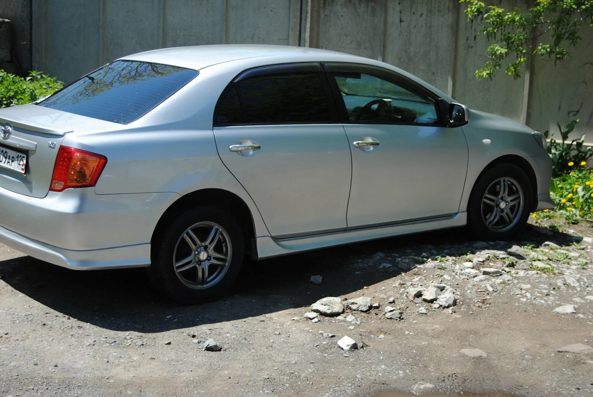 Продажа тойота королла аксио. Toyota Corolla Axio 2008. Toyota Corolla Axio e140. Тойота Королла Аксио 2008. Королла Аксио 140.