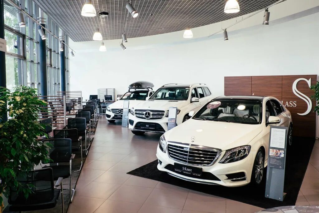 Автосалон мерседес. Автофорум мерседес орбели 35. Автофорум спб. Санкт-петербург орбели 35. Мерседес орбели.