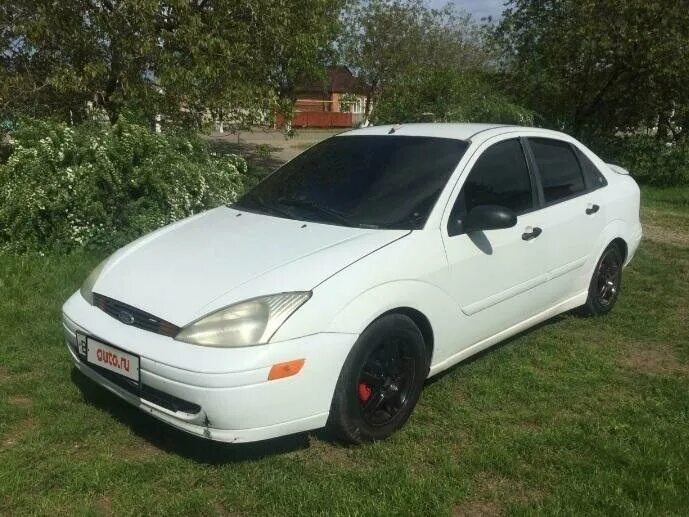 Ford focus 1998 хэтчбек. Форд фокус 3 хэтчбек серебристый. Форд фокус 1 в крыму. Форд море. Ford focus 1998 хэтчбек.