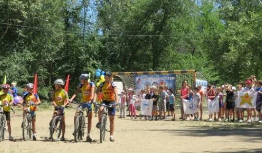Дружба лагерь волгоградская. Лагерь дружба волгоградская область. Лагерь дружба дубовка. Лагерь дружба дубовка. Лагерь дружба самарская область.