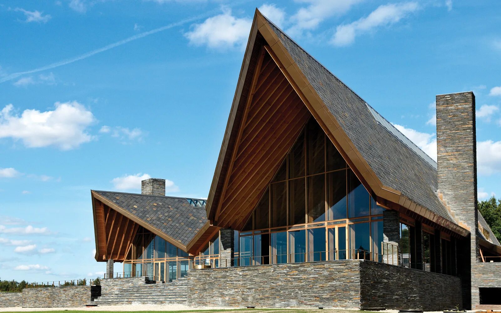 малая архитектура скандинавия. этно архитектура киргизии. северная архитектура норвегии. современная традиционная архитектура. контемпорари архитектура экстерьер.