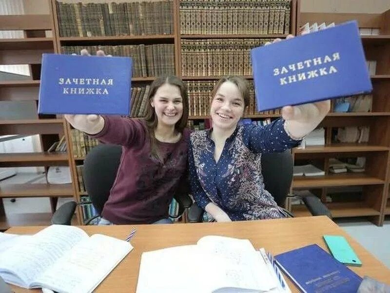 Куда поступить на юриста после 9 класса. Среднее образование это. колледжи после 9 класса. профессии колледжа после 9. образование после колледжа.