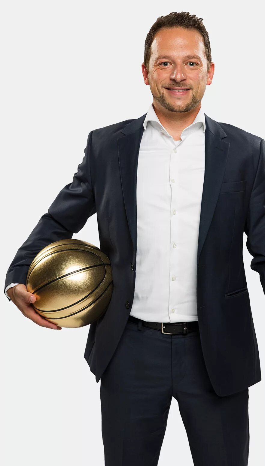 Агенты футбола. Директор фитнес клуба. Агент спортклуба вербующий. Агент спортклуба вербующий. Спортзал в перспективе.