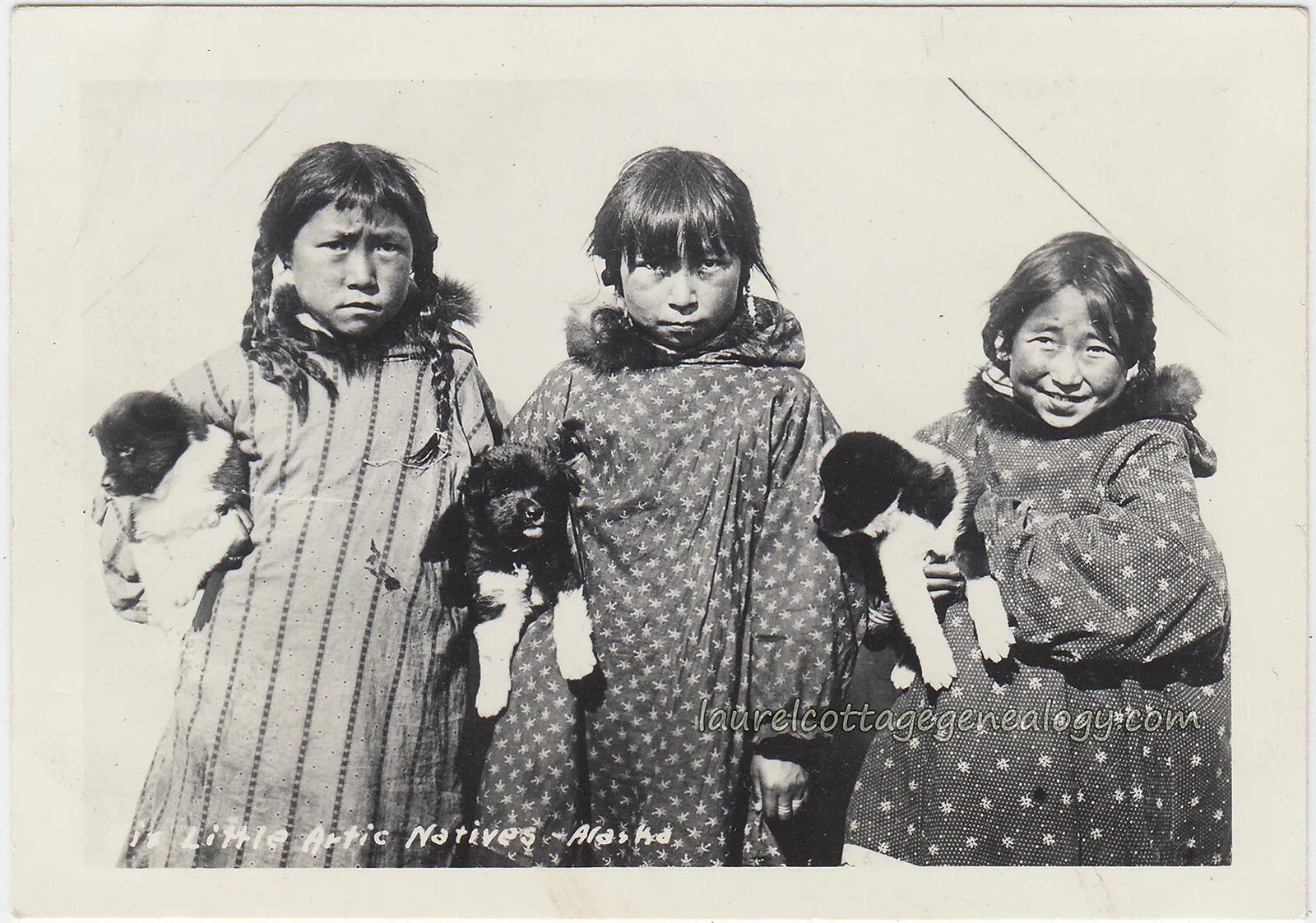 Инуиты. Эскимоски. Инуиты девушки. Иннуиты фото. Иннуиты какой народ