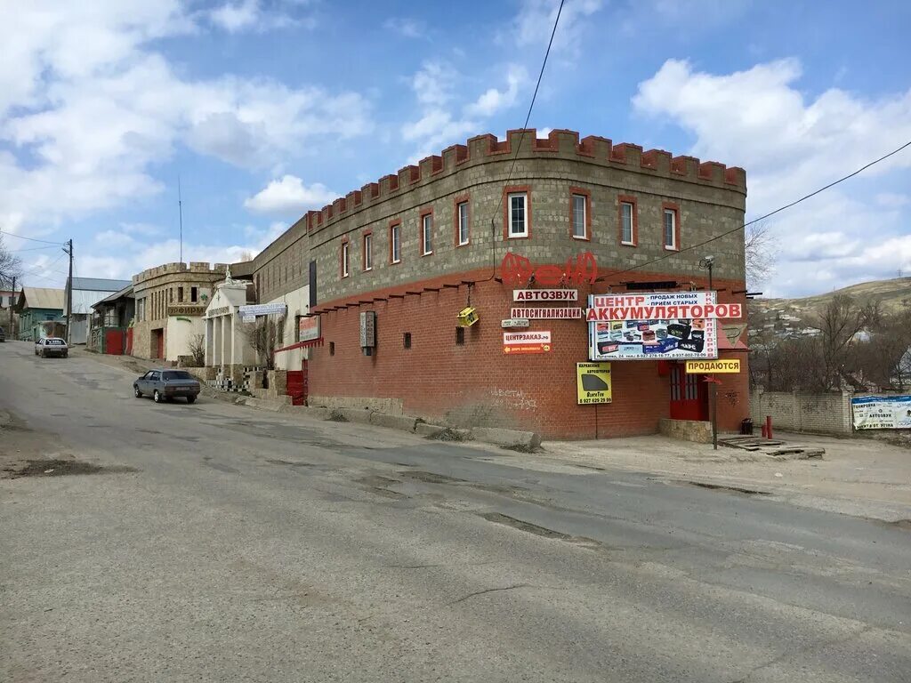 Торговый дом вольск. Северный микрорайон курган. Вольск революционная 25. Арена вольск. Вольского 24.