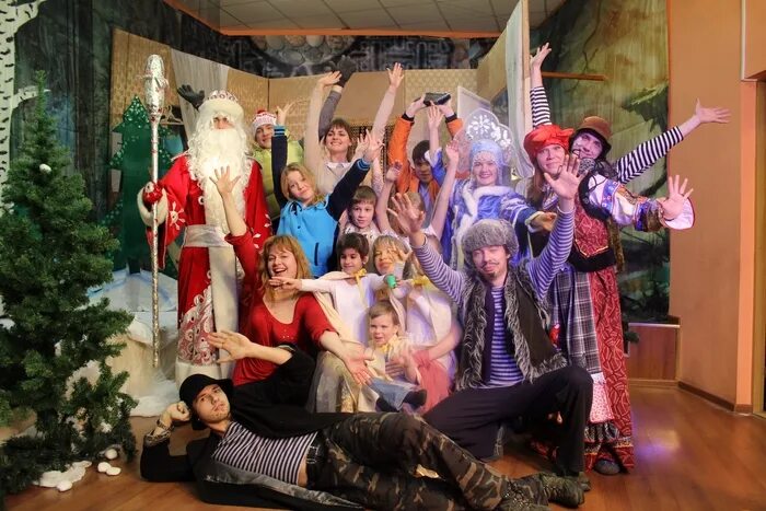 старая старая сказка спектакль. по щучьему велению волгоградский тюз. похищение принцессы фефелы третьей. спектакли для детей 5 января. спектакли для детей 5 января.