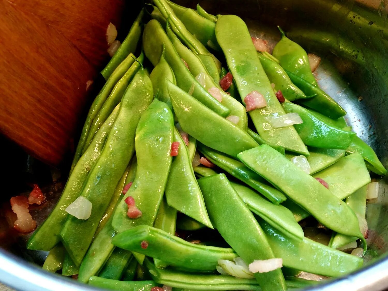 Спаржа зеленая. Спаржа замороженная. Мунтикутв Bohnen 150g. Спаржа сельдерей морковь.