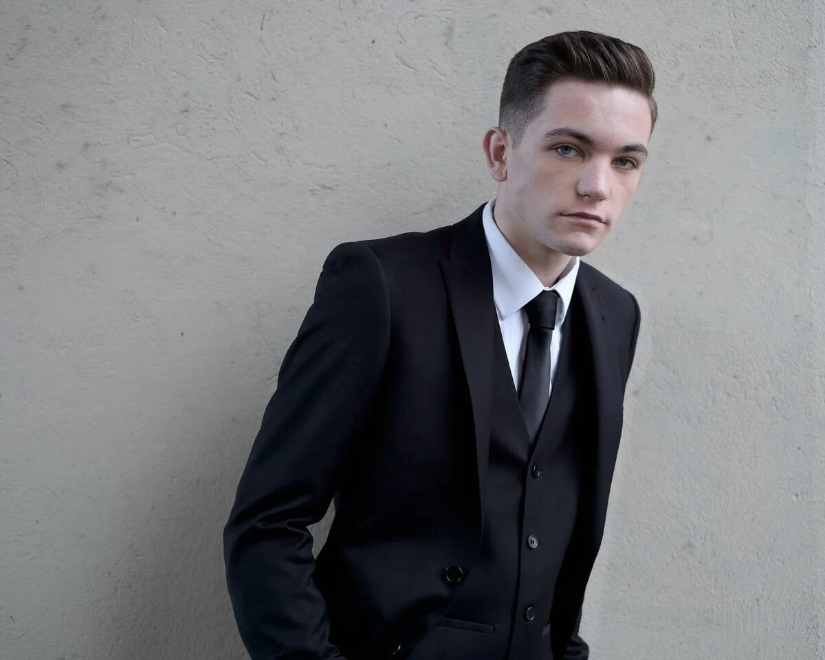 Скотт эдкинс. Скотт эдкинс. Шон вильям скотт 2021. Лионет скот актеры. Скотт эдкинс.