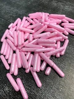 Розовые палочки