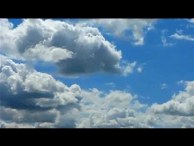 Музыка посмотри как плывут облака. Лёгкие облака плывут по небу. Видео плывущие облака в высоком качестве. Облака видео. По небу плывут облака видеоролик.