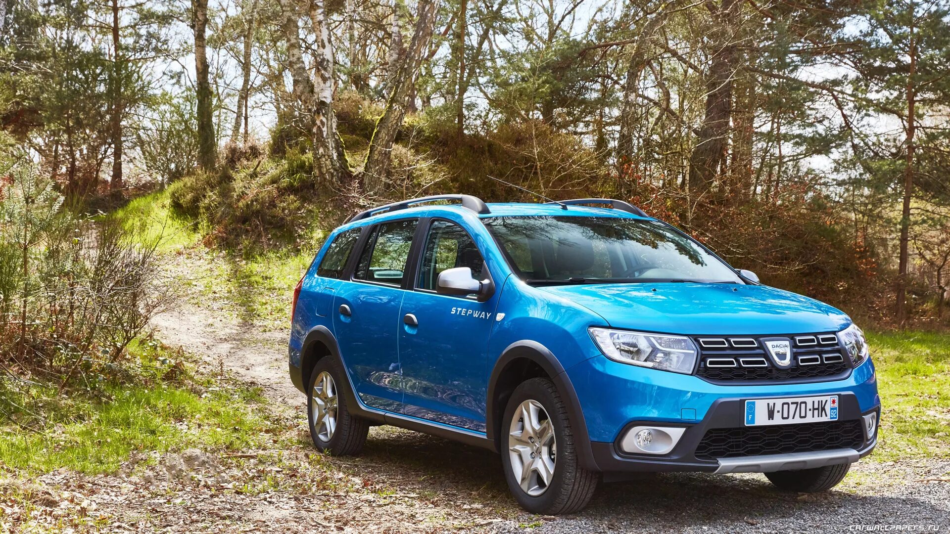 Renault sandero stepway масло. Dacia Логан степвей. Логан 2 MCV степвей. Рено Логан степвей универсал. Логан степвей 2023.