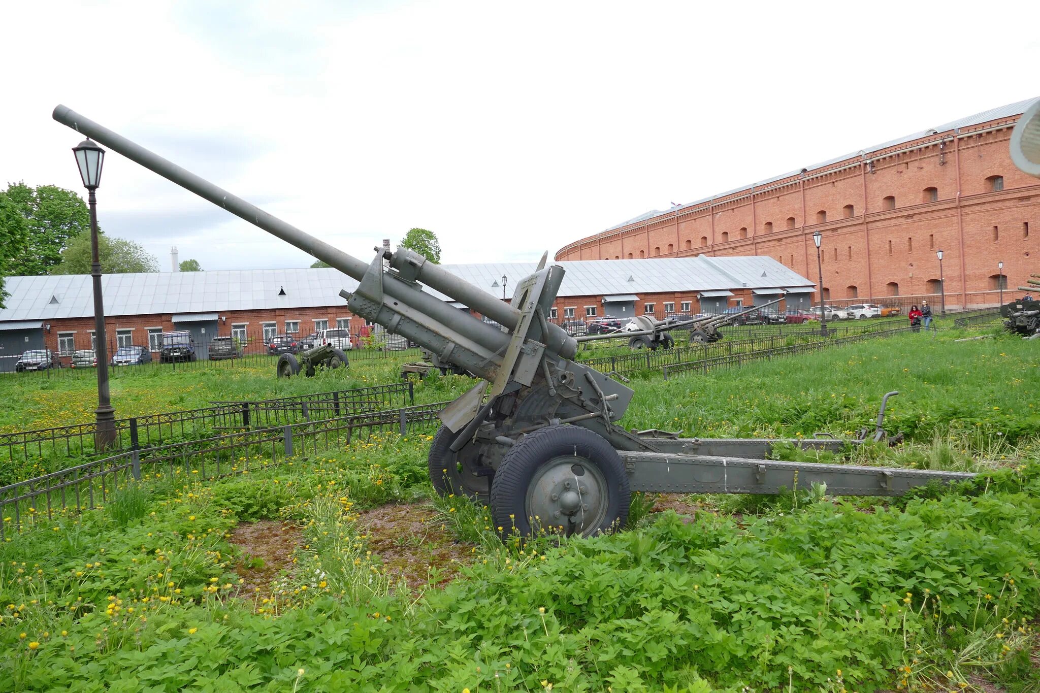 Дивизионная пушка ЗИС-3. 85-Мм дивизионная пушка у-10. 95-Мм дивизионная пушка ф-28. 76-Мм дивизионная пушка образца 1939 года УСВ. 76 мм дивизионная