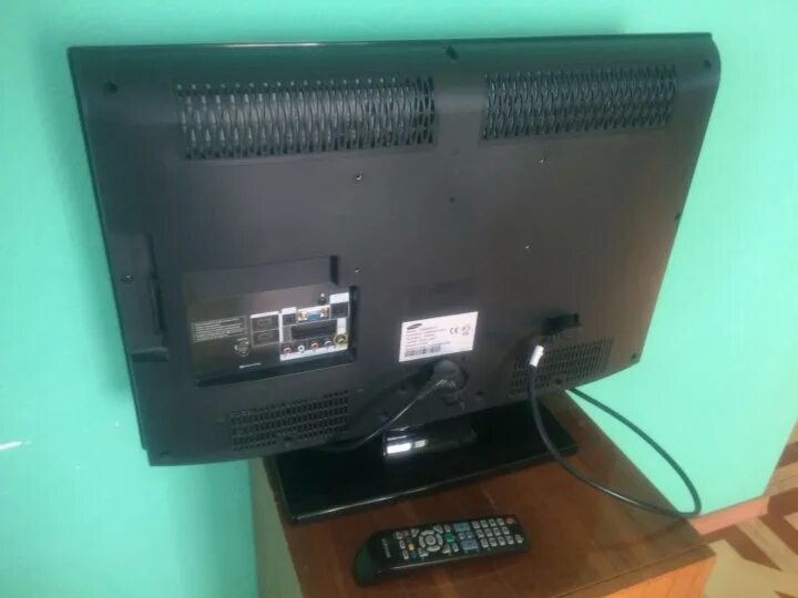 Samsung le32b350f1w. Samsung 32le350f1w. Samsung le32b350f1w. Samsung le31b350f1w задняя панель. Телевизор самсунг le26b350f1w.