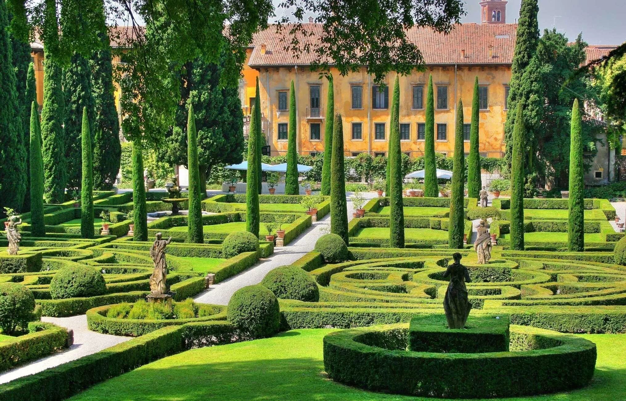 Список садов и парков. Дворец Джусти в Вероне.