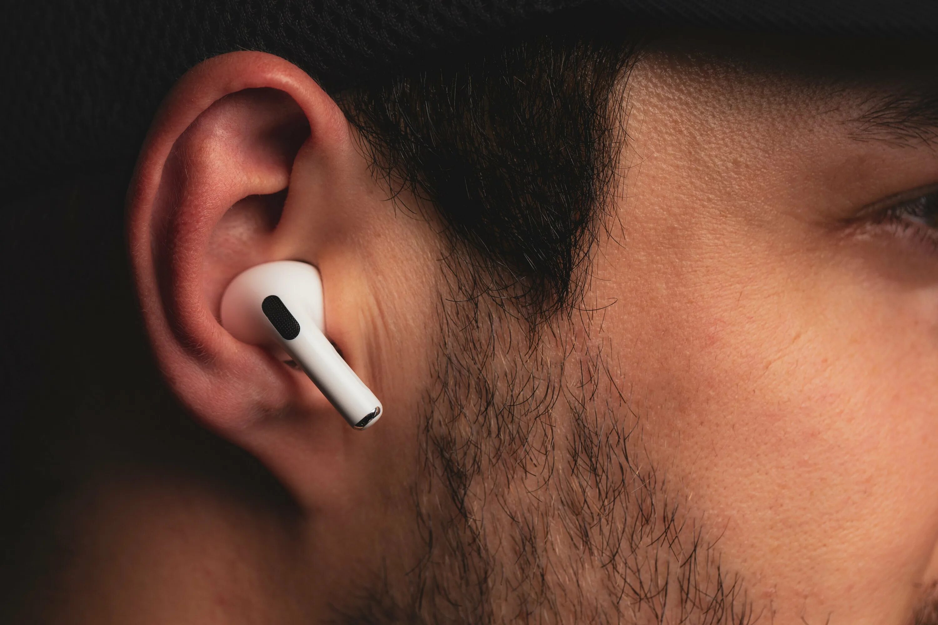 Наушник тихо играет airpods. AIRPODS Pro 3. Беспроводная гарнитура Apple AIRPODS Pro 2. Беспроводные наушники аирподс 3. AIRPODS Pro 5.