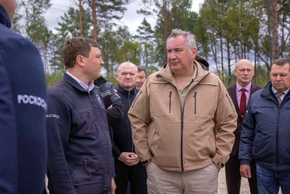 рогозин дмитрий олегович. леонид макриденко. рогозин дмитрий олегович роскосмос. рогозин дмитрий олегович роскосмос. рогозин последние где сейчас.