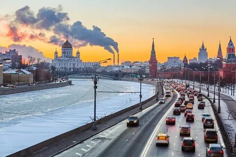 В москве зима или лето