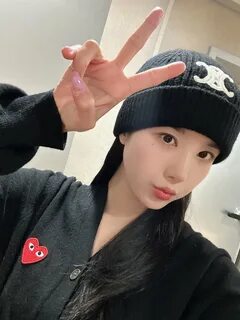 KWONEUNBI's tweet photo. 💡 루비 여러분!잠시 후 PM 8:00 SBS 파워FM 권은비의영스트리트 ...
