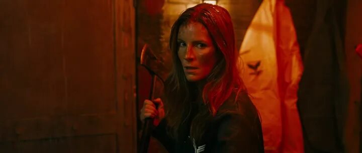 Лощина мертвецов фильм 2021. Амитивилльский дождь (2022). Лощина мертвецов фильм 2022. Ужасы боевики 2021. Полынь апокалипсис фильм 2021.