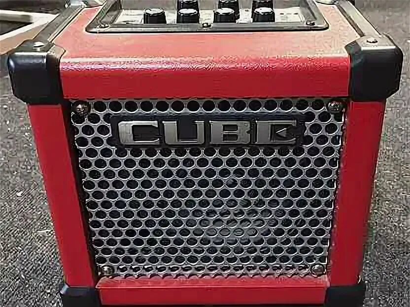Cube gx. Roland micro cube gx. roland micro cube 225. roland micro cube gx black. roland micro cube gx guts.