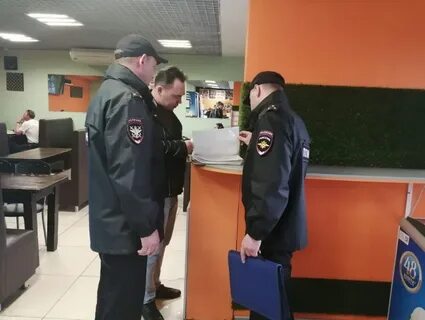 Задержали сотрудников транспортной полиции