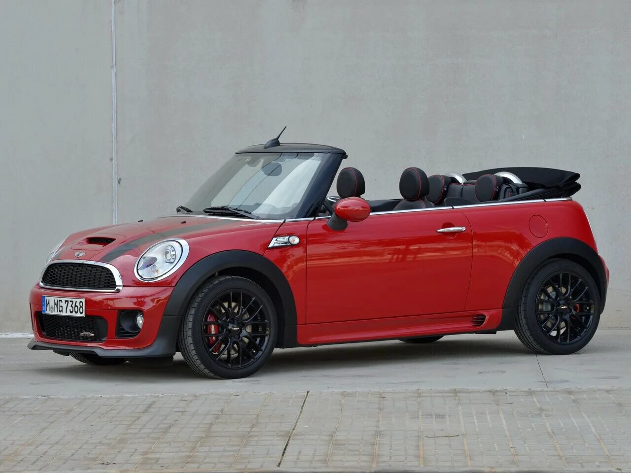 Мини купер кабриолет. Mini Cooper s Cabrio 2014. Мини Купер кабрио 2010. Mini Cooper JCW Cabrio. 2010 Mini Cooper s Convertible.