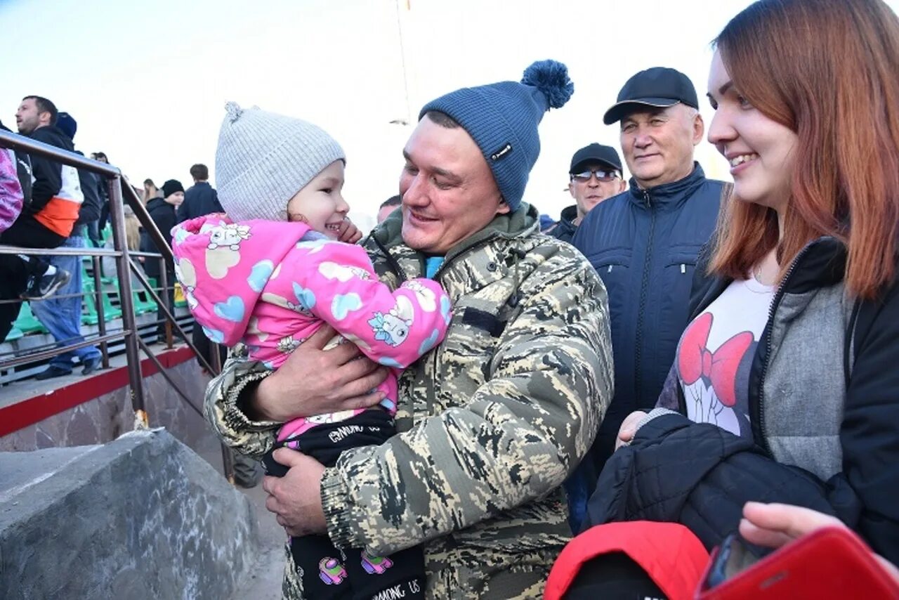 Платят ли компенсацию за. Акция путевка выходного дня. Семейная путевка выходного дня. Путевки семьям мобилизованных. Как получить бесплатную путёвку в лагерь?.