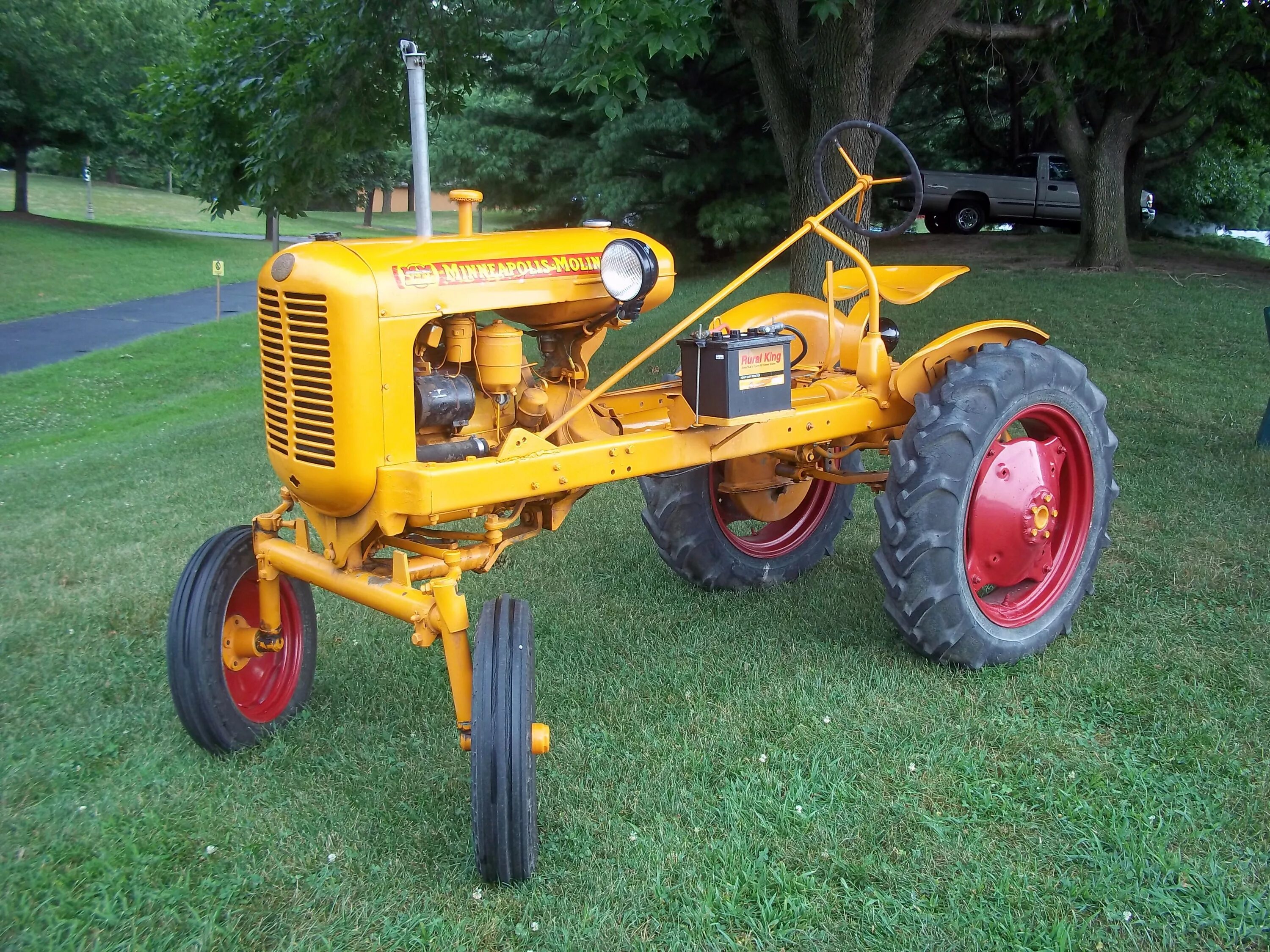 Трактор Minneapolis-Moline. Mini tractor Renault. Минитрактор старый. Минитрактора СССР. Mini tractor