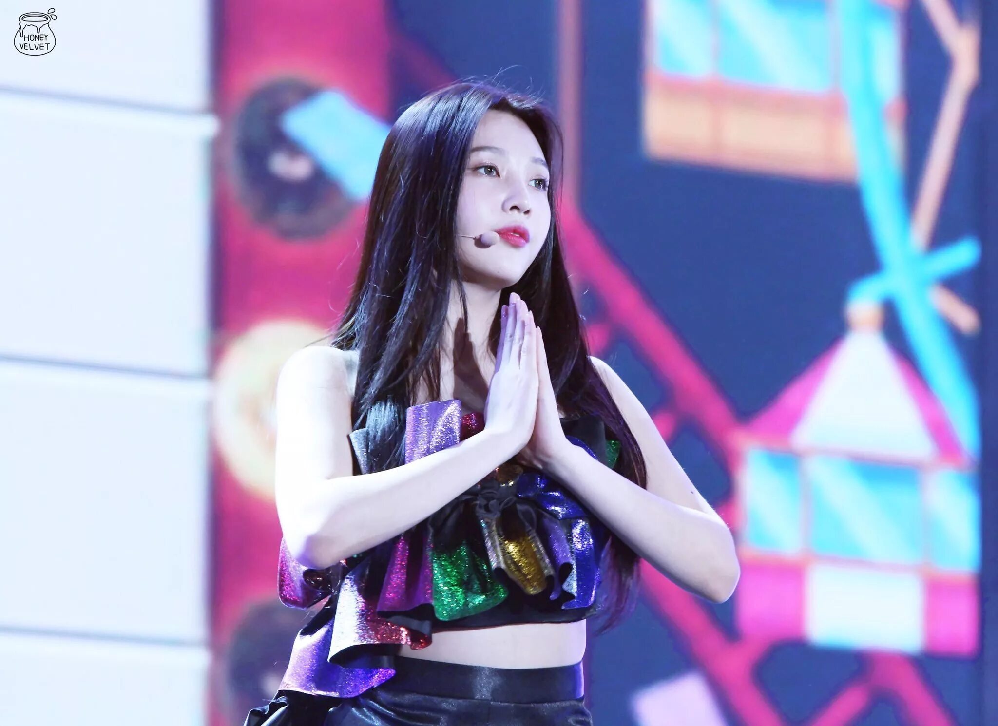 Джой выступление. Joy red velvet height. джой ред вельвет сливы. фото джой из red velvet 2025 красивые.