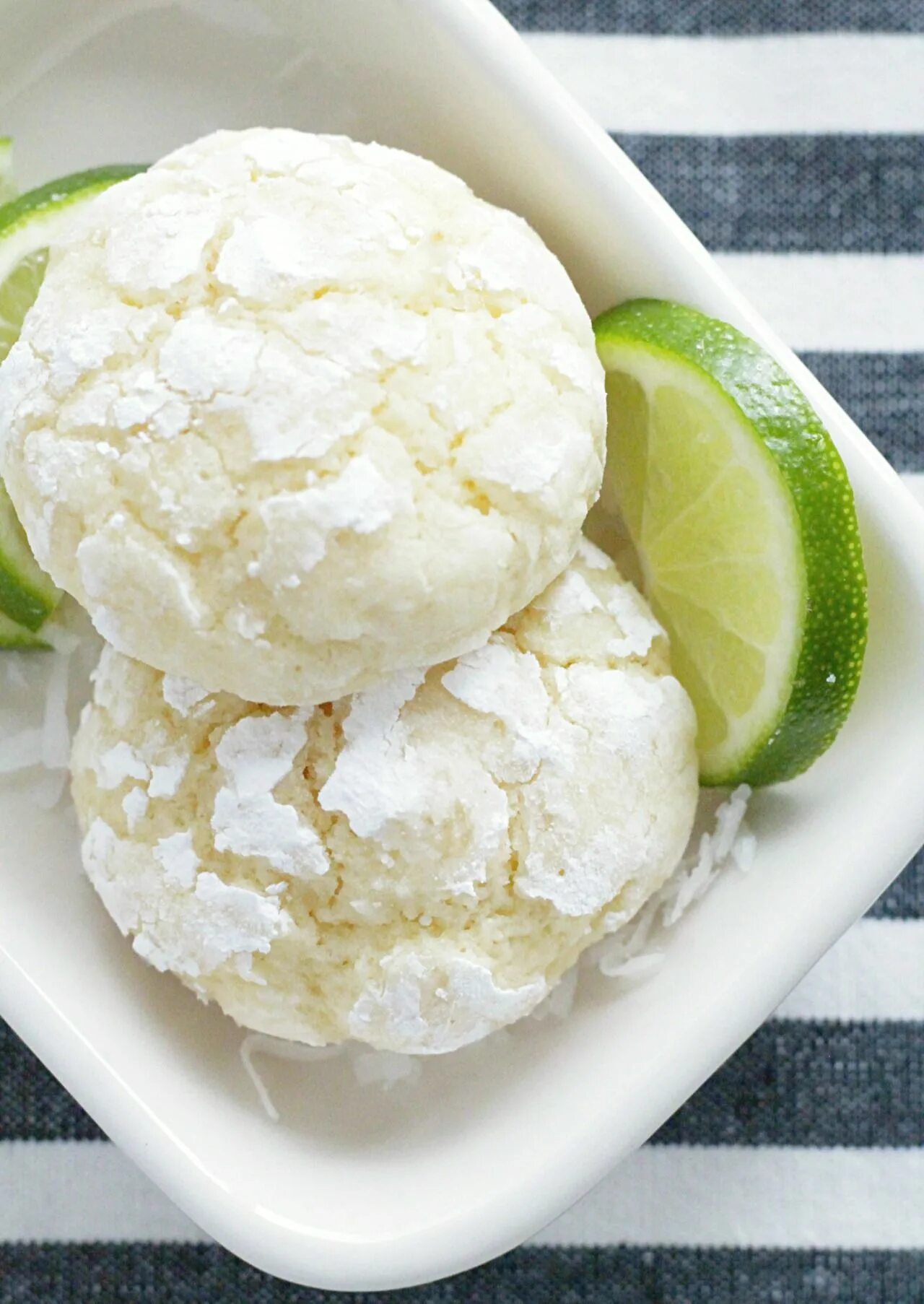Lime cookie. Печенье lime. коконут лайм. лайм куки. лаймкук.