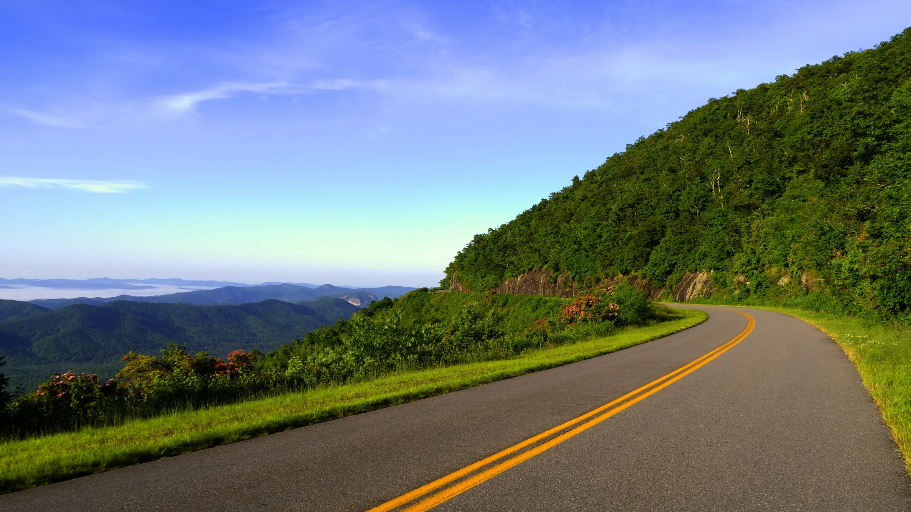 Красивые дороги. Красивый вид дороги. Дорога в гору. Красивая дорога. Road views