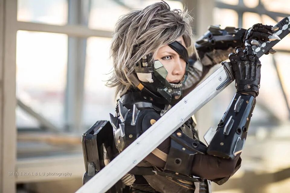 Raiden cosplay. Райден Mgr косплей. Raiden Metal Gear. Raiden Metal Gear Cosplay. Metal Gear Solid Raiden Cosplay.