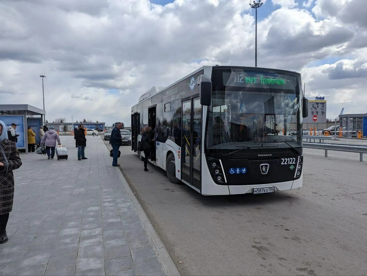 Транспорт новосибирск автобус. Новые автобусы. Автобус фото. Автобусы среднего класса. Большие автобусы.