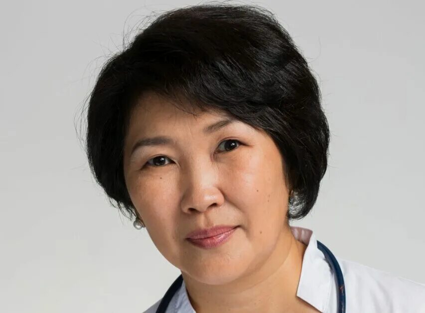 Афанасьева елена николаевна якутск минздрав. Министр здравоохранения республики саха. Министр здравоохранения якутии. Елена борисова якутия. Наталья борисова якутия роспотребнадзор.