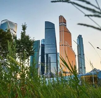 Москва сити лето