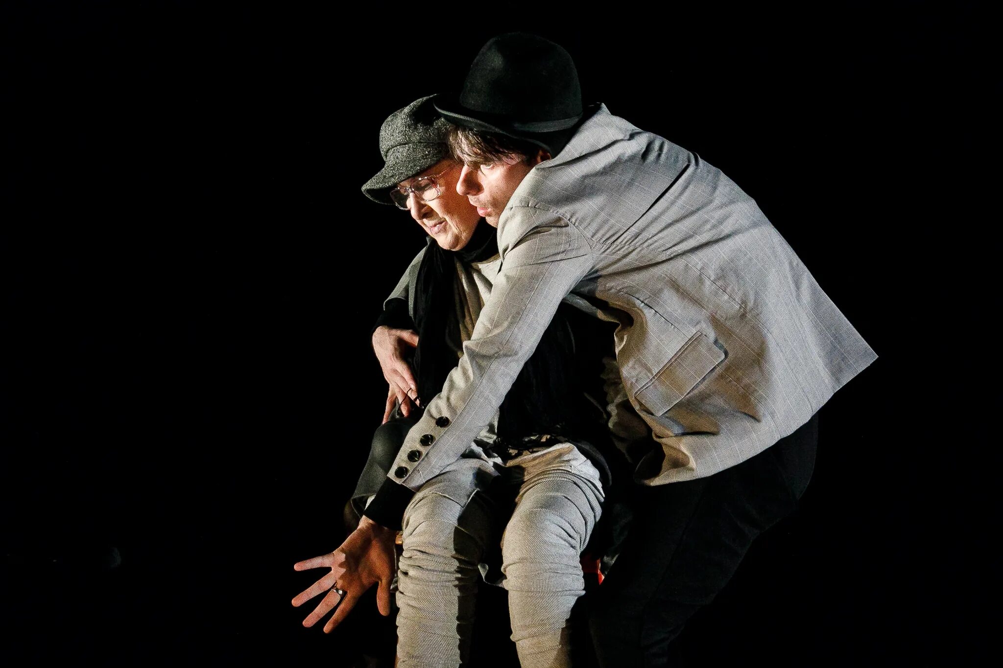 спектакль по рассказам зощенко. зощенко играет в театре. спектакль зощенко. сатирические рассказы зощенко. афиша студенческого спектакля.