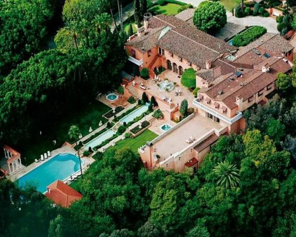 Отец продает дом. Вилла hearst mansion (беверли-хиллз, лос-анджелес). beverly house. беверли-хиллз, калифорния, сша - $135 млн.. дом херста в беверли хиллз. рэндольф херст особняк.
