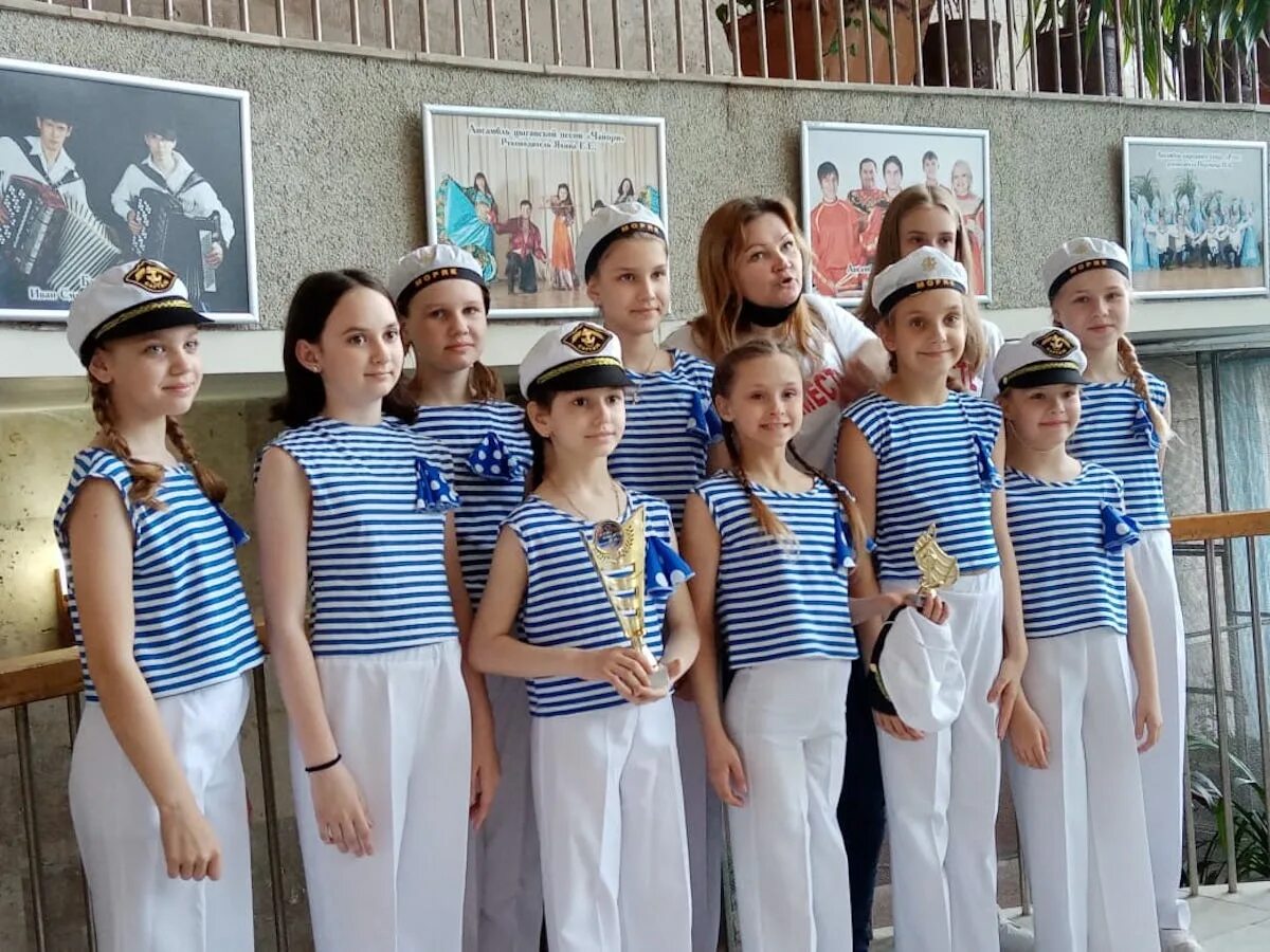 Плавательный бассейн 5мкр камышин. Дюц камышин фото. Бассейн дюц камышин. Ансамбль непоседы. Бассейн дюц камышин.