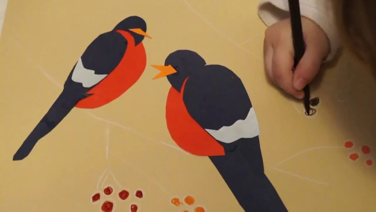 Как сделать снегиря из бумаги своими руками. Поделка из цветной бумаги снегирь. снегирь из цветной бумаги аппликация. снегирь из цветной бумаги своими руками. снегирь из бархатной бумаги.