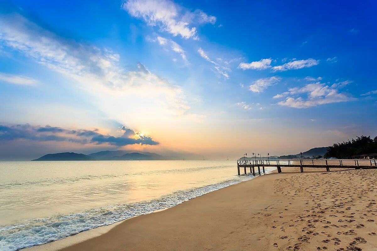 Early beach. Пляжи нячанга. Уитсанди квинсленд. Искусственный пляж в эрли бич австралия. Early beach.
